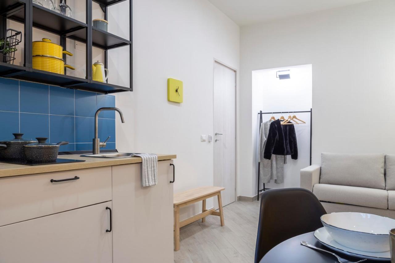 Stylish Apartment With An Arty Touch Fast Wifi Триест Экстерьер фото
