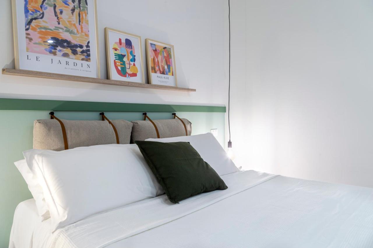 Stylish Apartment With An Arty Touch Fast Wifi Триест Экстерьер фото