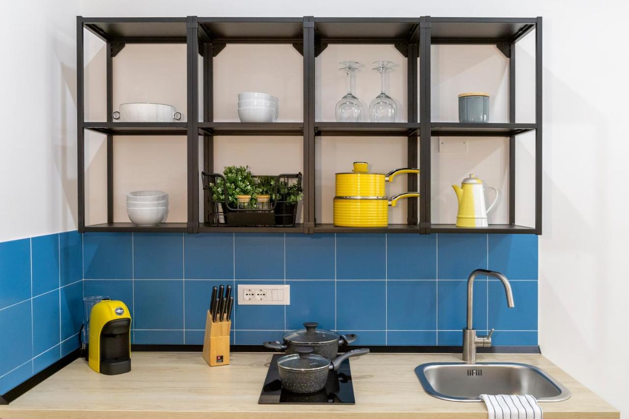 Stylish Apartment With An Arty Touch Fast Wifi Триест Экстерьер фото
